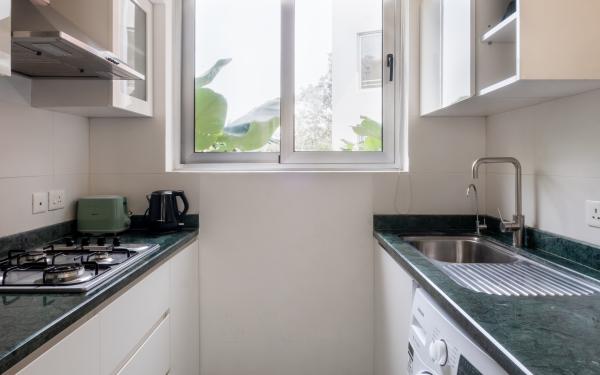 Fully equipped kitchen